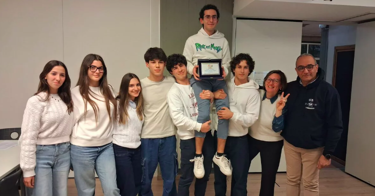 Su SudLIFE Gare a Squadre di Matematica: il liceo Leonardo di Giarre conquista la finale nazionale