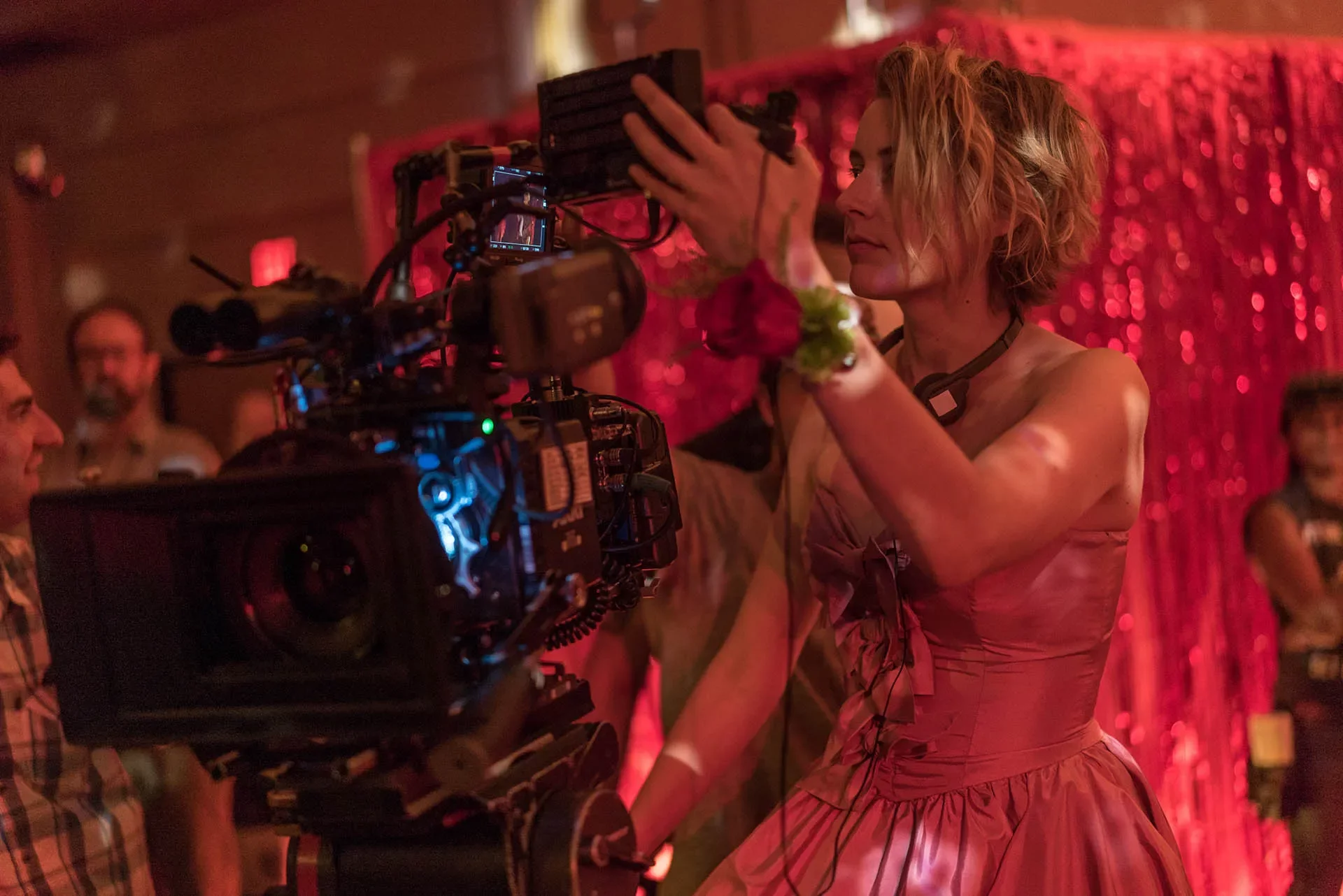 greta-gerwig-filming.webp