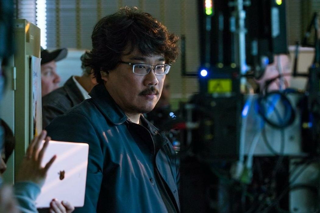 bong-joon-ho-filming.jpeg