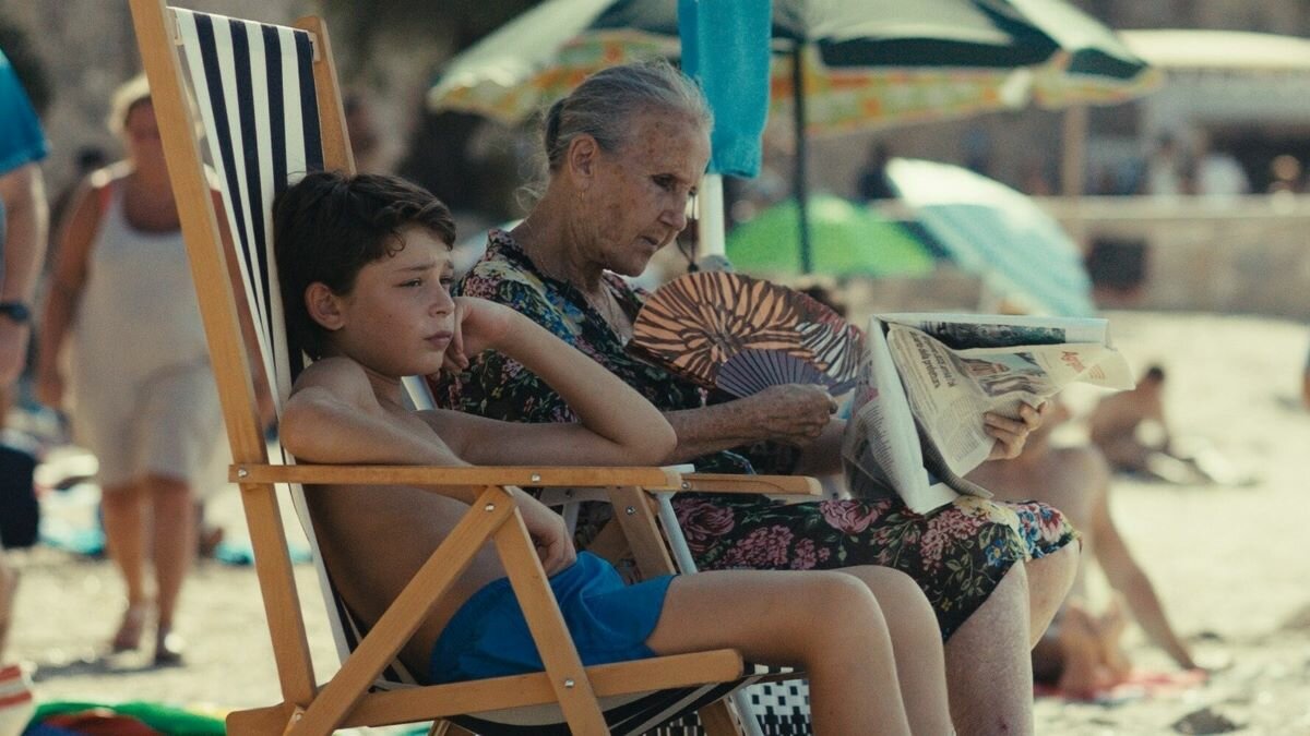 Gioia mia (2025), recensione film: un’estate di crescita tra solitudine e immaginazione