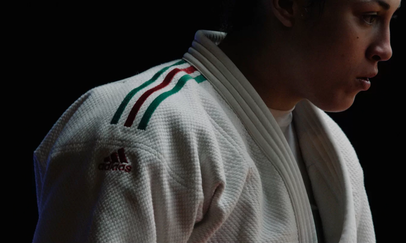 Agon (2025), la recensione da Venezia82: il film di Giulio Bertelli racconta la realtà dello sport