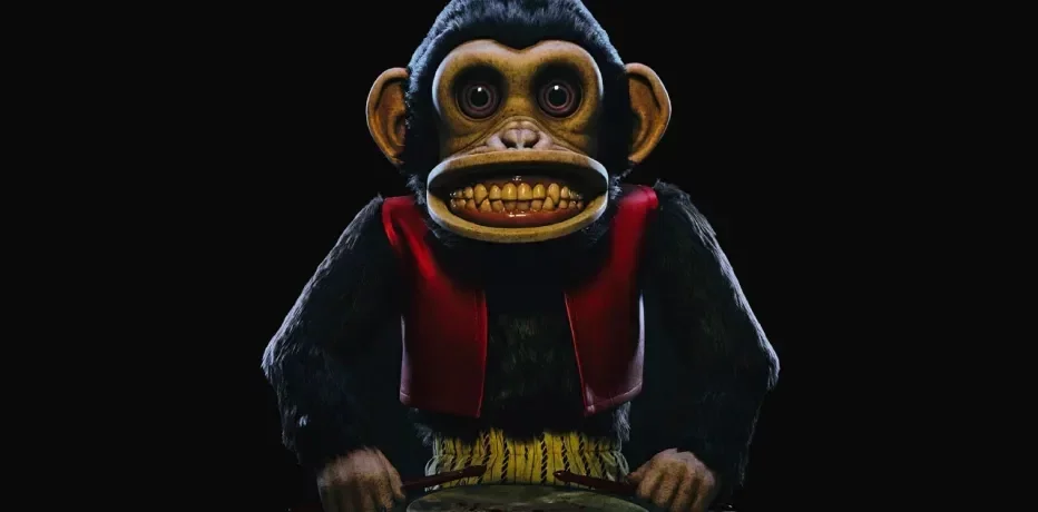 The Monkey (2025), la recensione del film di Oz Perkins tratto da Stephen King