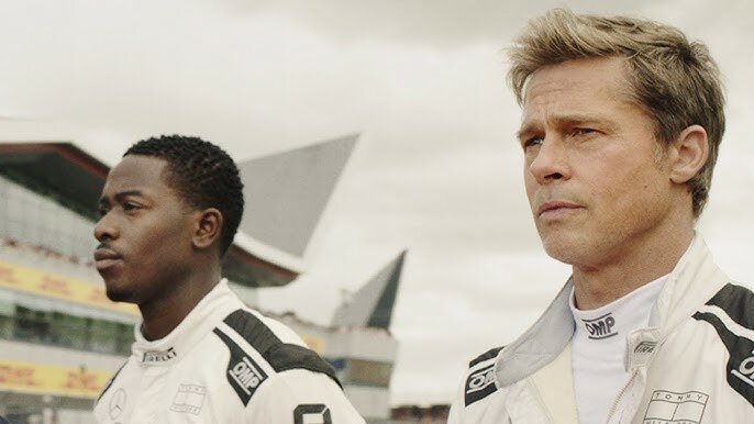 F1 (2025), la recensione: Brad Pitt in pista con Lewis Hamilton e Charles Leclerc