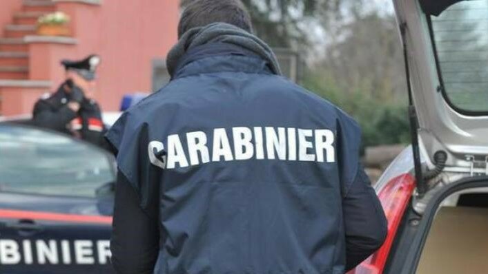 Spari nella notte di Pasqua ad Atripalda: indagate tre persone. Undici i colpi esplosi