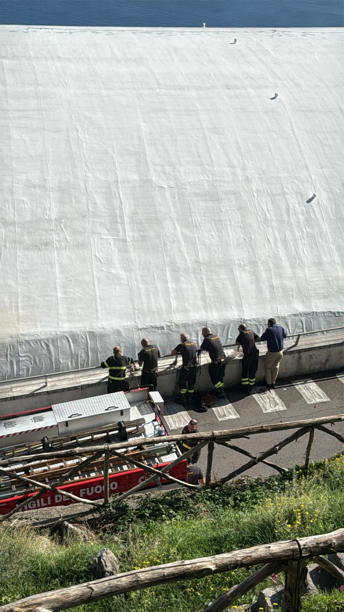 1000194893.jpeg 1000194893.jpeg