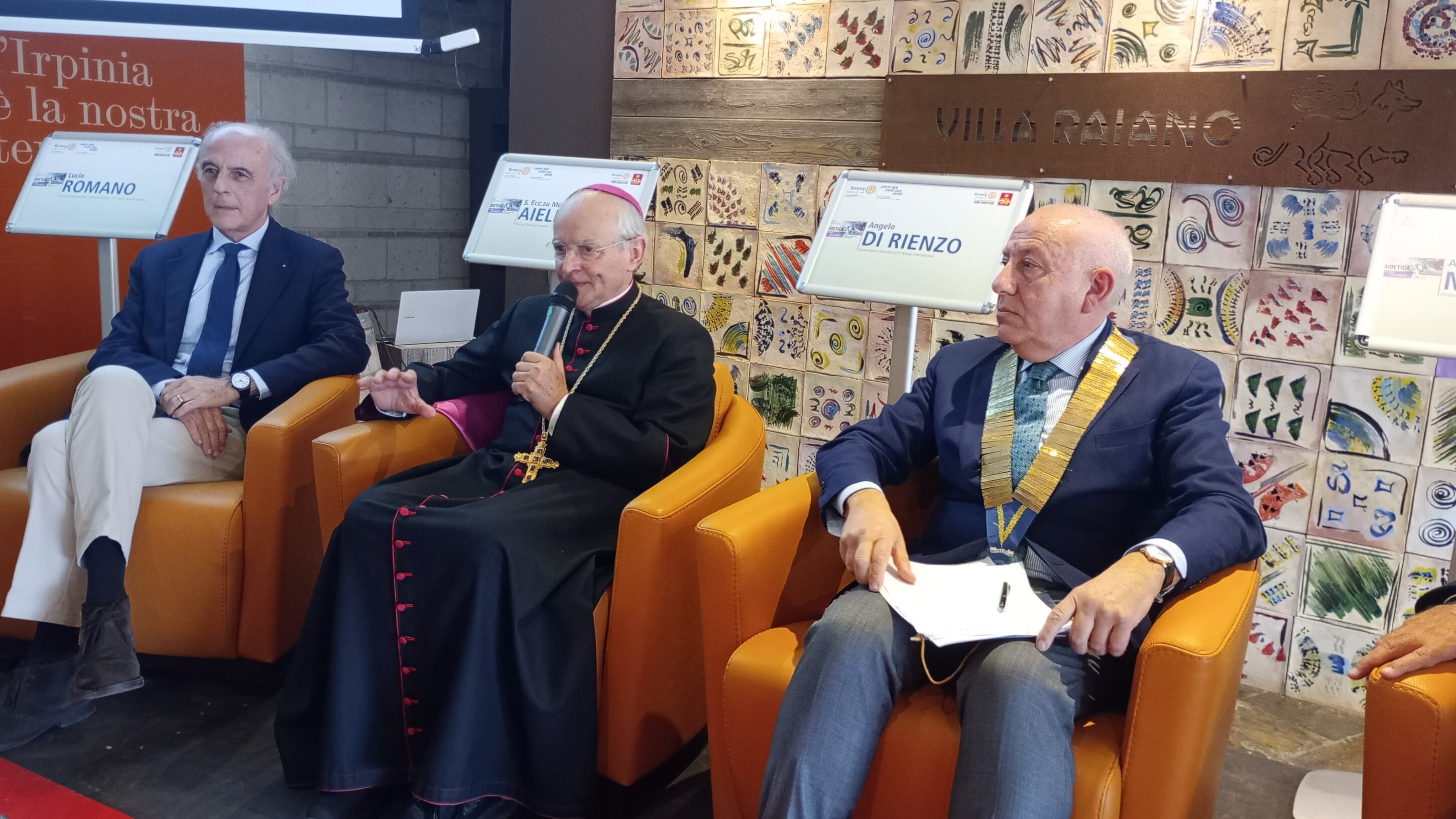 Bioetica e dignit&agrave; umana, il monito del vescovo Aiello: &laquo;La fragilit&agrave; &egrave; il segno della preziosit&agrave; della vita&raquo;