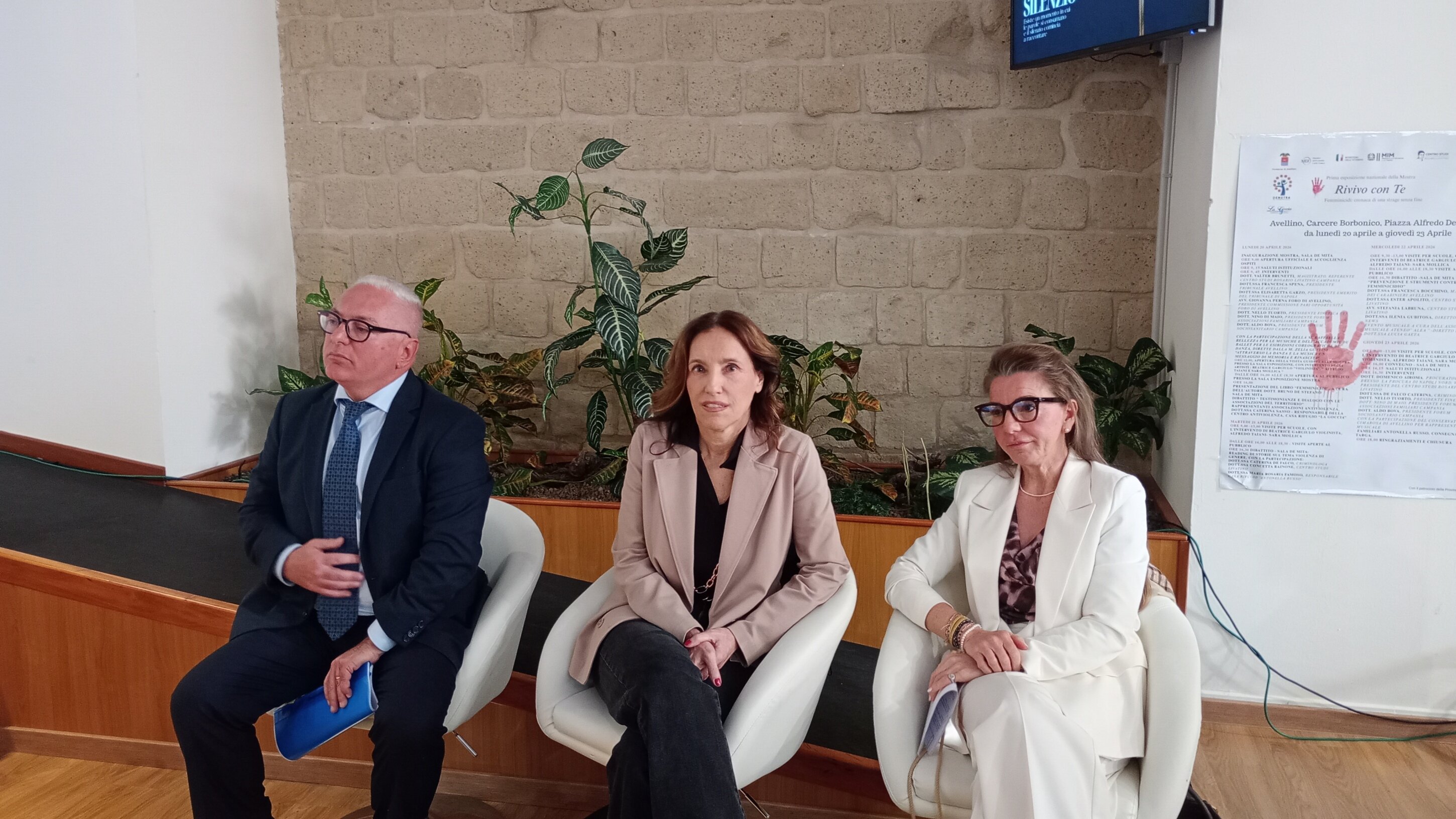 Donne e autonomia negata: l&rsquo;allarme sulla violenza economica in Irpinia