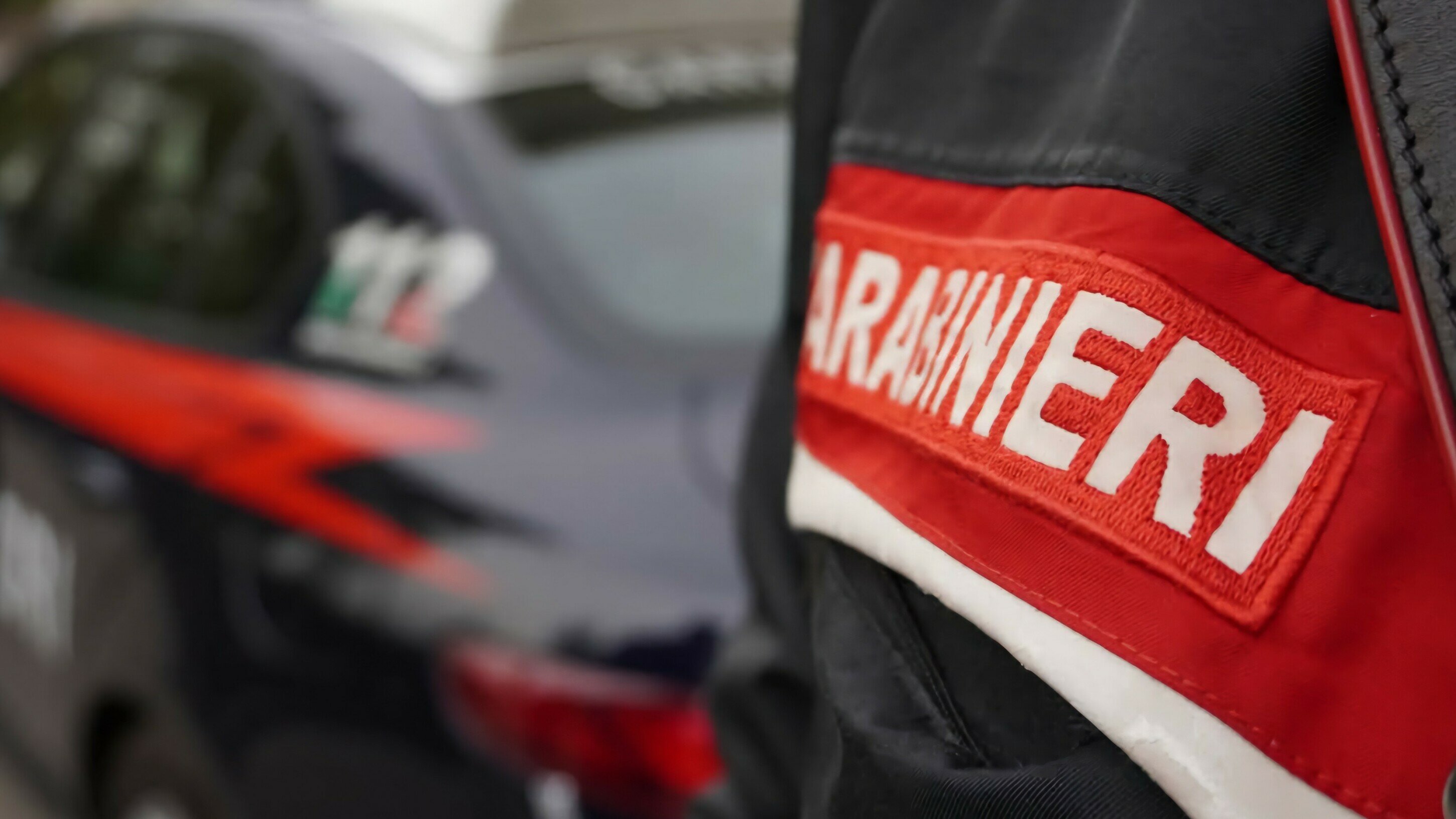 Denunciato per maltrattamenti, tenta di introdursi in casa della moglie: arrestato 40enne di Altavilla Irpina