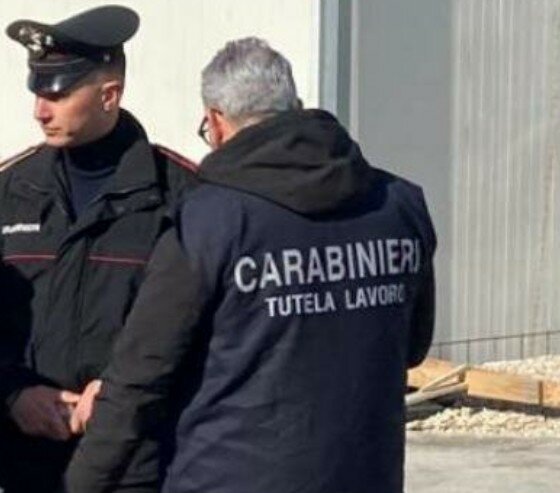 Carenze igienico sanitarie e lavoratori in nero, chiuso un locale pubblico ad Aiello del Sabato