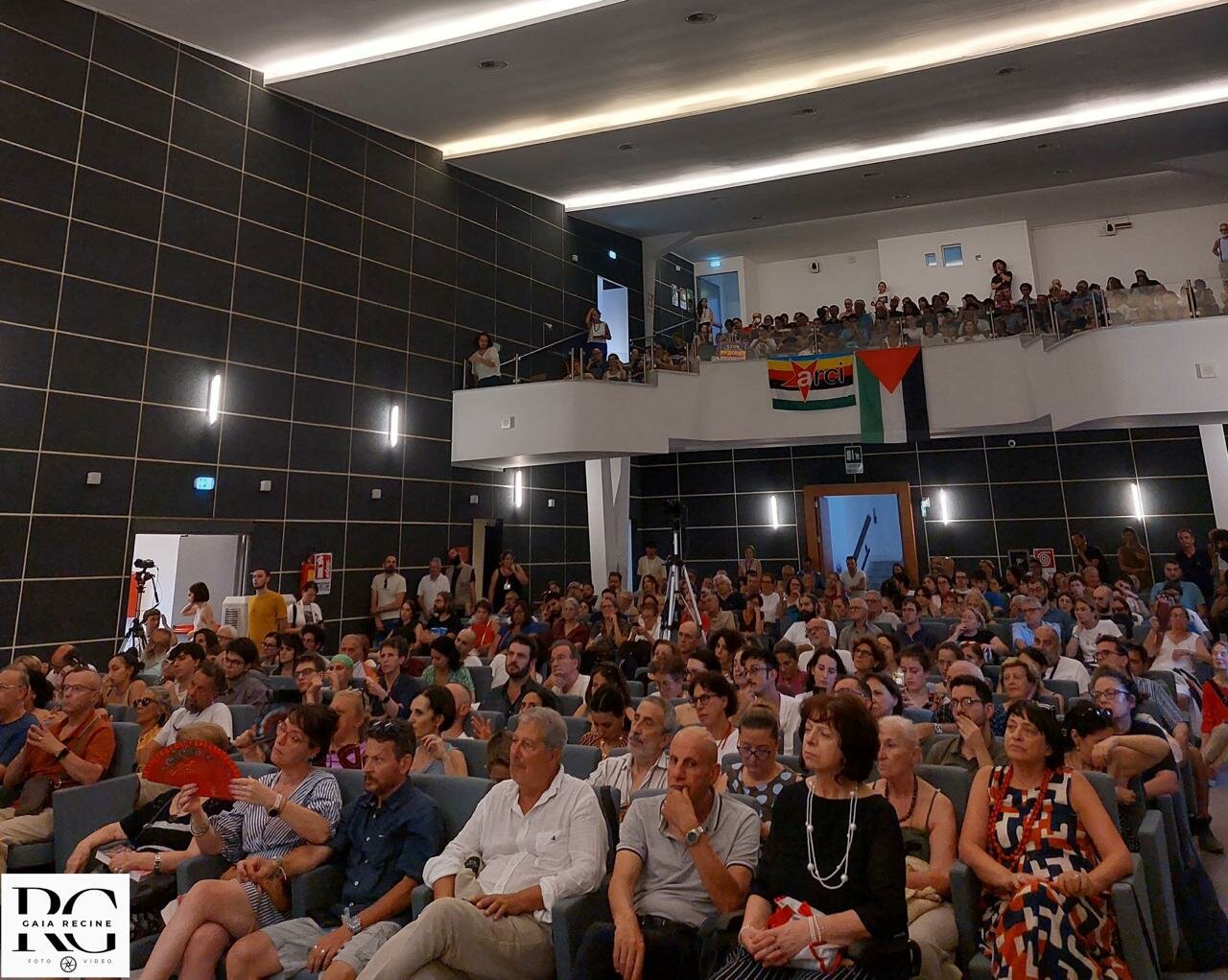 1000163750.jpeg 1000163750.jpeg