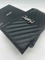 saint-laurent-pouch-cassandre