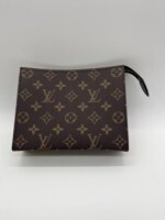 toilette-monogram-reverse