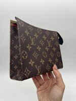toilette-monogram-reverse