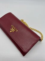 wallet-on-chain-prada