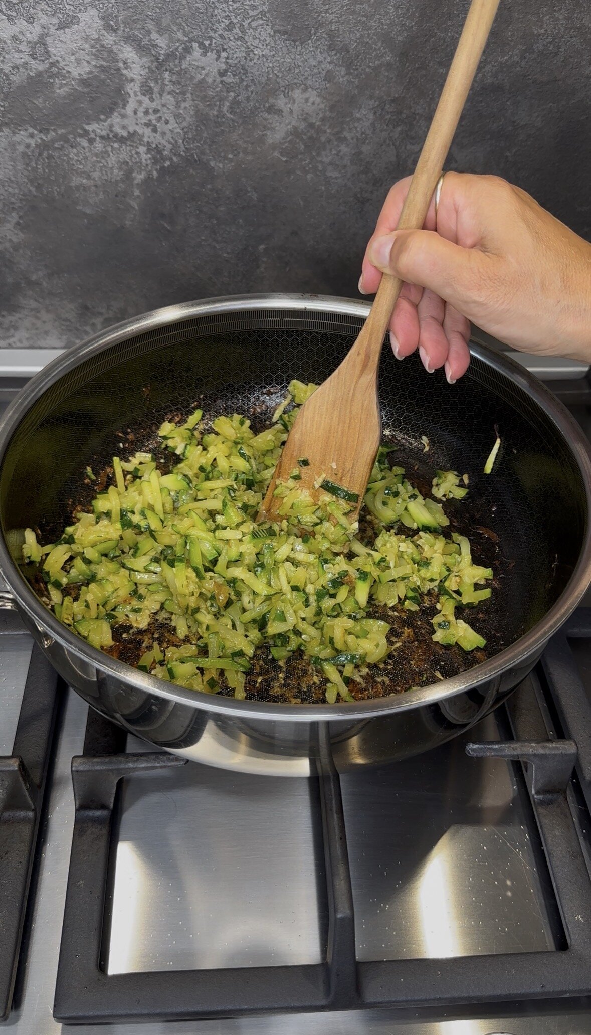 zucchine-in-padella.jpeg zucchine-in-padella.jpeg