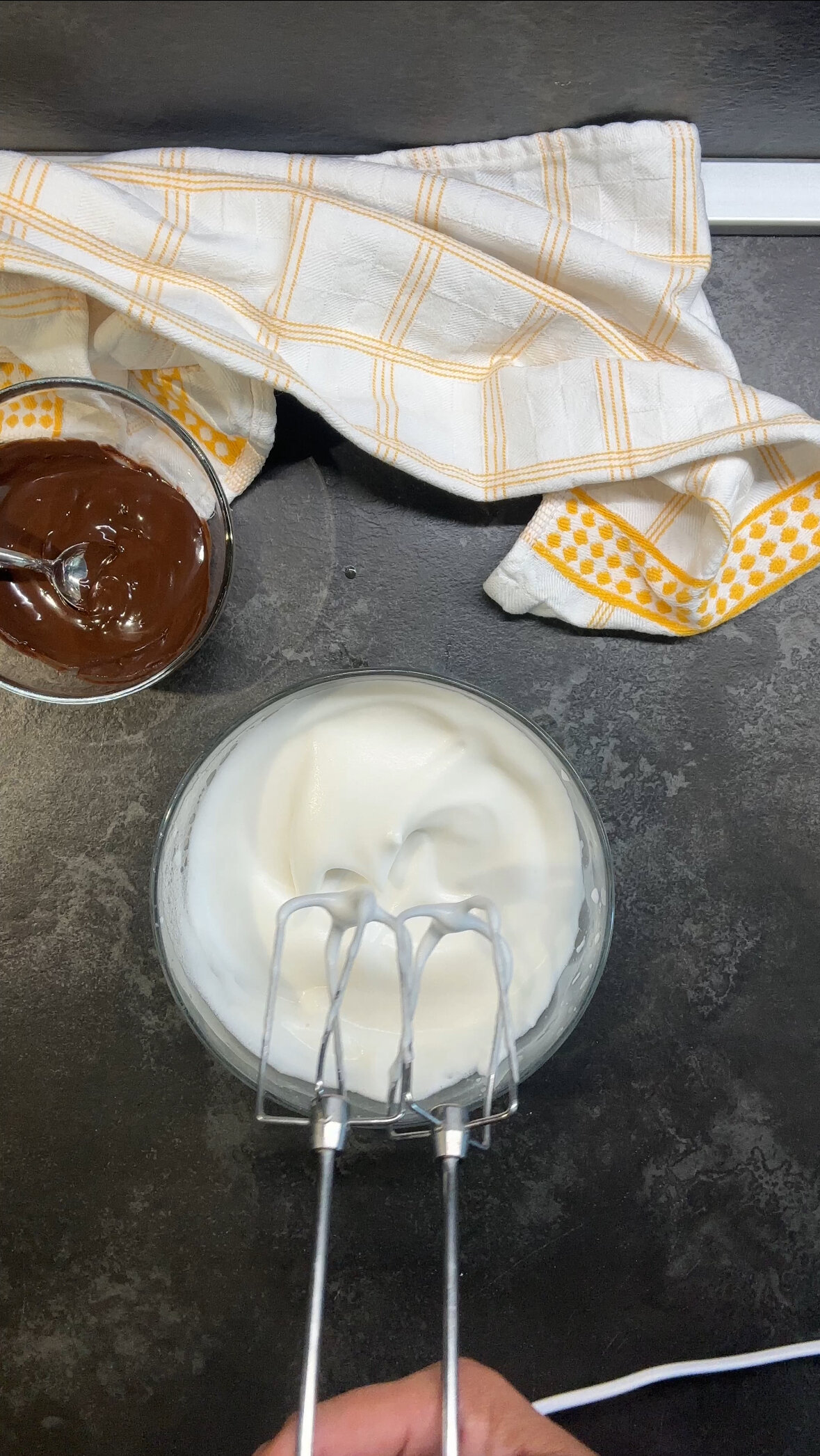 mousse-2.jpeg