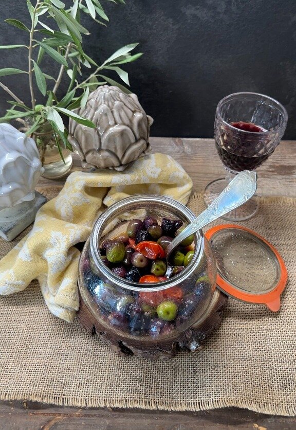 Olive pugliesi in vasocottura morbide e saporite