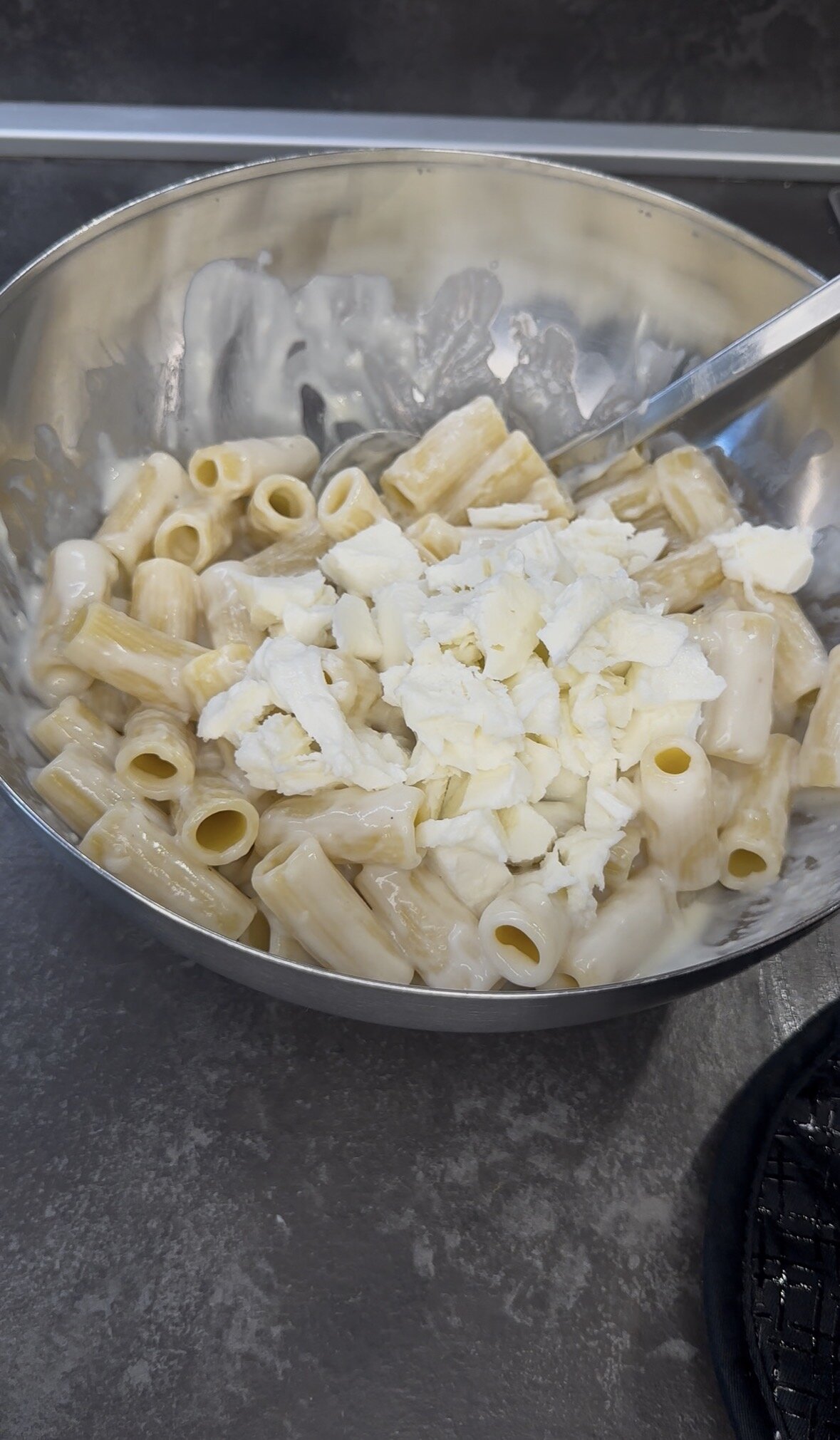 pasta-mozzarella.jpeg