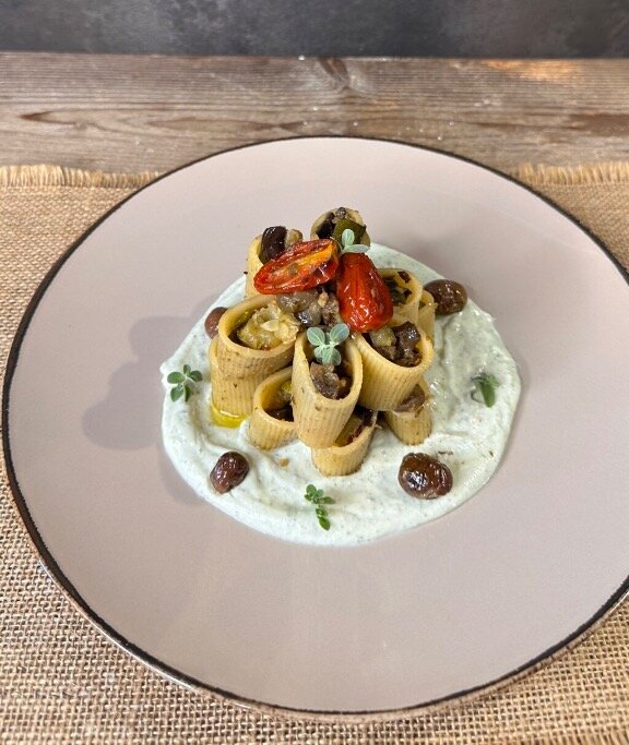 Pasta con le verdure e crema di ricotta