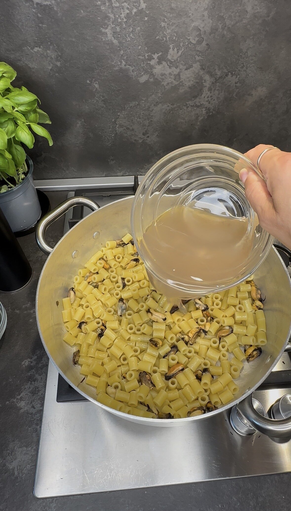 tubettoni-e-cozze.jpeg tubettoni-e-cozze.jpeg