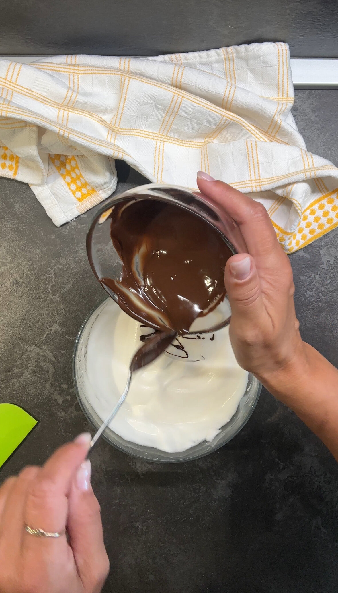 mousse-3.jpeg