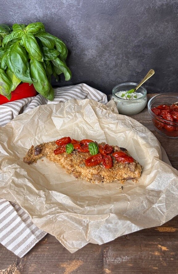 Pesce Spada gratinato con crema di sedano e pomodorini