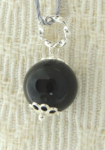 ciondolo-su-coccu-13-mm