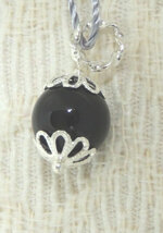 ciondolo-su-coccu-10-mm