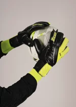 nero-guanto-eko-zeus-portiere