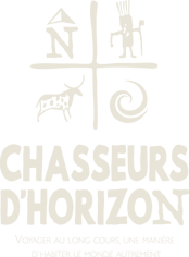 logo chasseurs d'horizon sable light