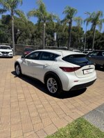 infiniti-q-30-15-diesel-premium-tech-gallery-white