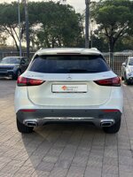 mercedes-benz-gla-200-d-automatic-4matic-premium