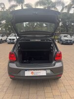 volkswagen-polo-10-benzina-trendline