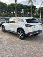 mercedes-benz-gla-200-d-automatic-4matic-premium