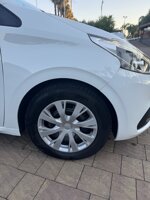 peugeot-208-12-bzgpl