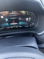 mg-hs-15-benzina-luxury