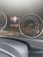 volkswagen-golf-16-dsg-executive-diesel