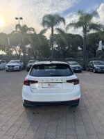 skoda-fabia-10-benzina