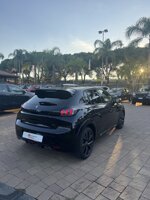 peugeot-208-12-benzina-gt-cambio-automatico