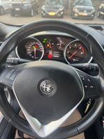 alfa-romeo-giulietta-16-mjet-super