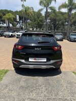 kia-stonic-12-benzina-urban