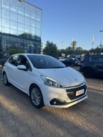 peugeot-208-15-diesel-allure