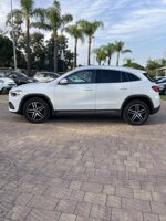mercedes-benz-gla-200-d-automatic-4matic-premium