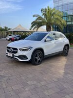 mercedes-benz-gla-200-d-automatic-4matic-premium