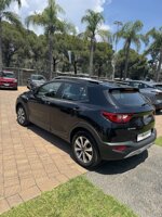 kia-stonic-12-benzina-urban