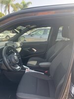 toyota-yaris-cross-15-bzhybrid-e-cvt-trend