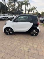 smart-eq-fortwo-elettrica
