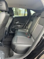 mercedes-benz-gla-180-d-automatic-executive