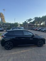 peugeot-208-12-benzina-gt-cambio-automatico