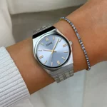 orologio-donna-solo-tempo-azzurro-chiaro-quadrato-in-acciaio-retro-70s-cw35102-cluse